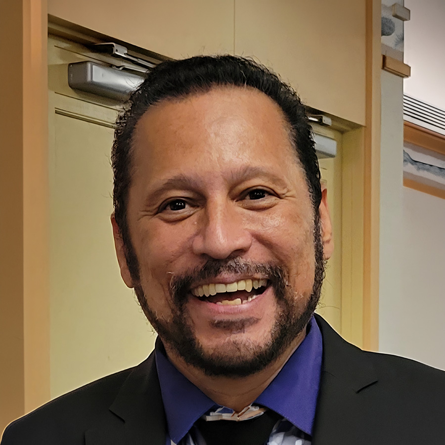 Ernest Caravalho